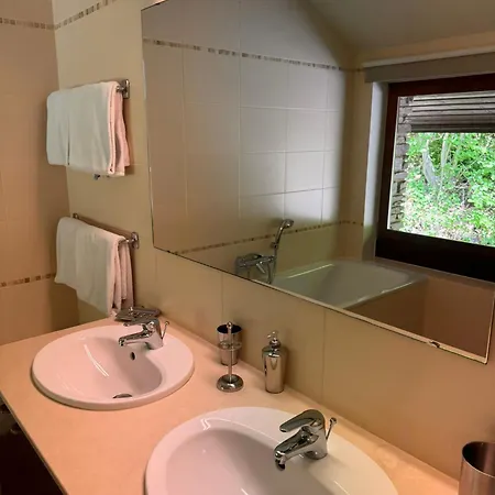 منزل ريفي L'ecrin De La Warche مالميدي